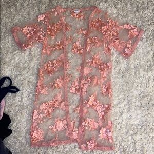 Lularoe pink lace and floral kimono robe